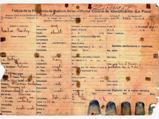 En un documento policial de 1904 figura que Carlos Gardel naciò en La Plata
