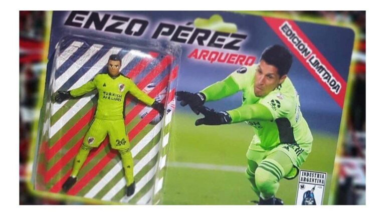 El muñeco bizarro de Enzo Pérez salió a la venta al otro día del histórico partido de River.