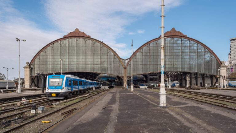 La playa del tren Mitre en la estación Retiro será ampliada y renovada.