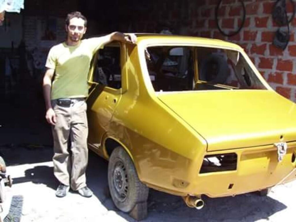 El Renault 12 Eléctrico Del Conurbano