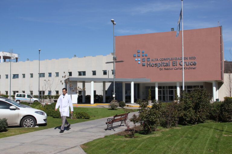Otro hito en el Hospital El Cruce: hará trasplantes hepáticos y renales  junto con el Garrahan - Zonales | Zonales