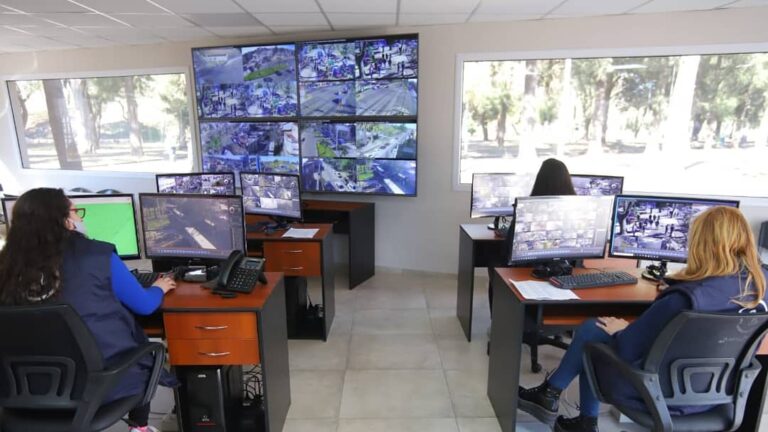 Inauguraron en Avellaneda un Centro de Monitoreo.