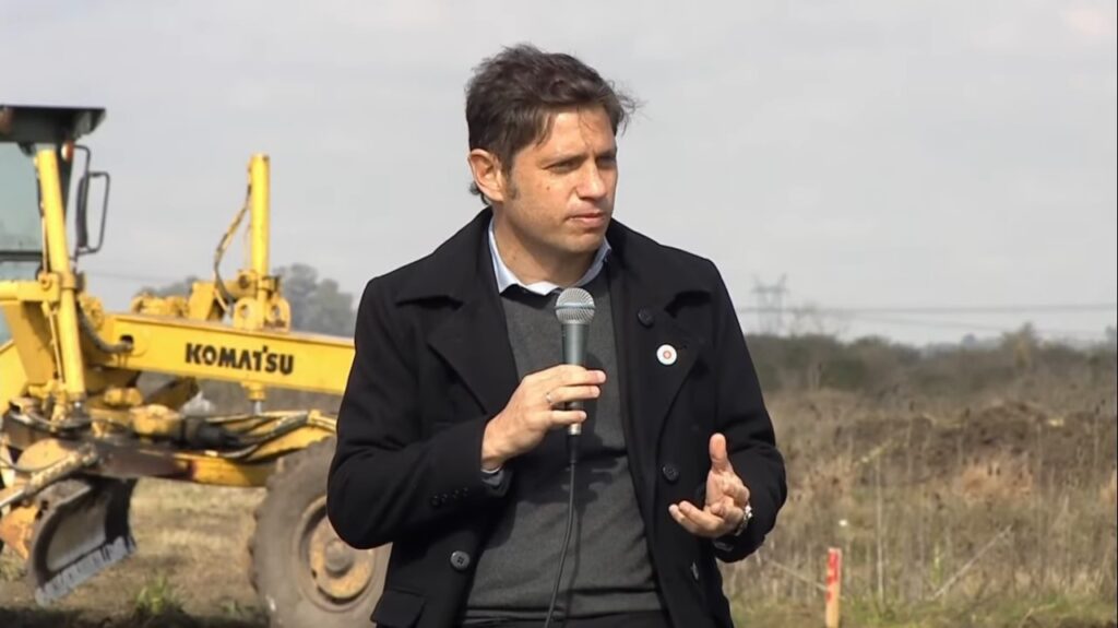 Axel Kicillof: "Vamos a buscar tierra en todo el Conurbano para la urbanización que falta"