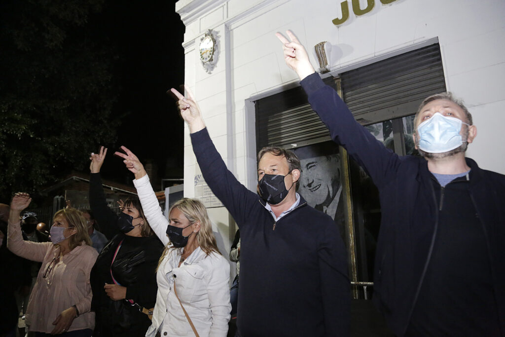 Mariano Cascallares obtuvo un fuerte triunfo frente a JxC, con el 44,94%.