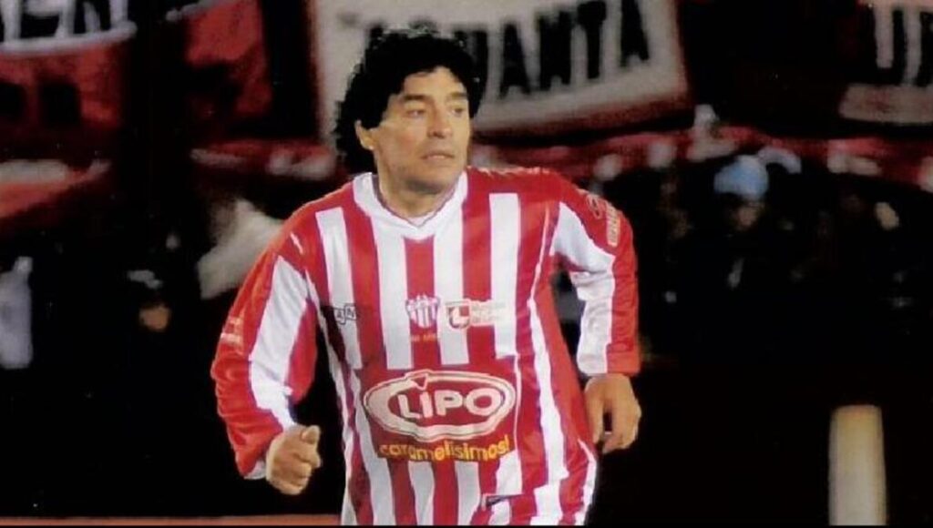 La noche que Diego Maradona jugó para Talleres de Remedios de Escalada y saldó una deuda