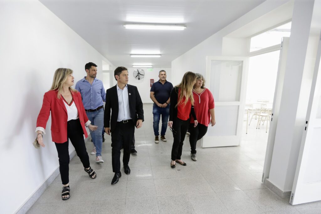 Axel Kicillof inauguró la ampliación de una escuela en General Rodríguez