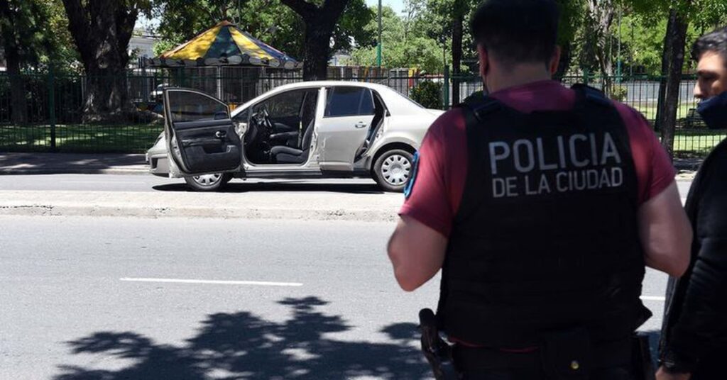 El crimen de Lucas González: cómo fue el ataque de los policías, relatado por la madre del amigo que manejaba el auto