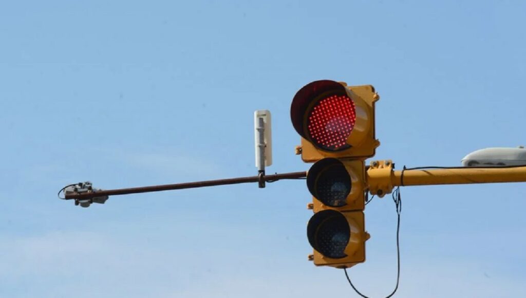 Morón tendrá un sistema de "semáforos inteligentes" tras la idea de un joven conmovido por una tragedia vial