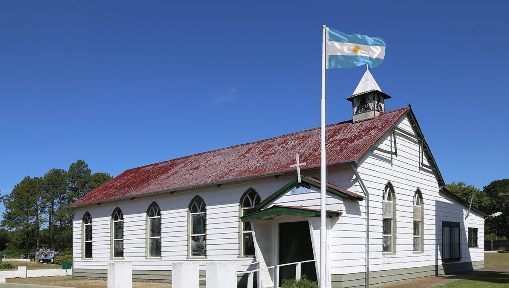 Islas Malvinas Pilar Cementerio Iglesia