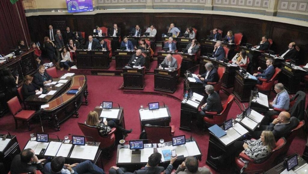 Legislatura bonaerense Reelección Indefinida Intendentes