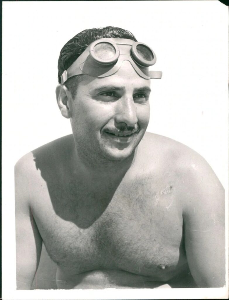 Antonio Abertondo, nadador de San Isidro