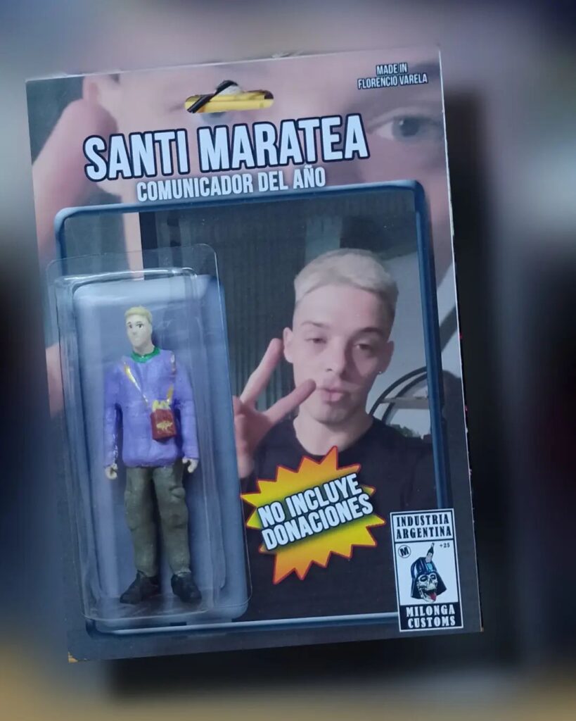 Lanzaron el muñeco de Santiago Maratea