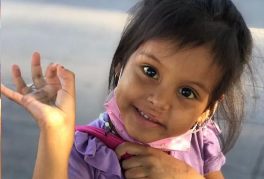 Monte Grande: la nena de 3 años que salió de un coma y su hermana melliza le dará una oportunidad de vivir