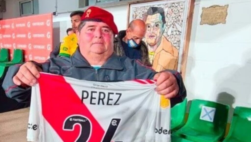 Quién es el veterano de guerra de Pilar al que Enzo Pérez le regaló su camiseta durante el partido de River