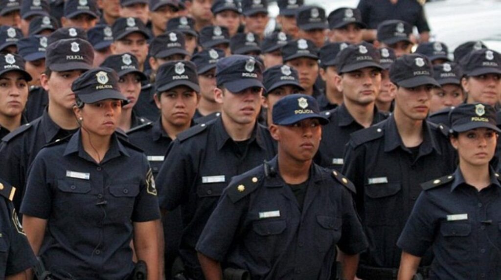 Anunciaron el aumento salarial para la Policía Bonaerense: de cuánto será y cómo quedará el sueldo promedio