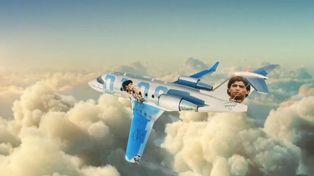 A días de una experiencia única en Morón: así será la presentación del avión en homenaje a Diego Maradona