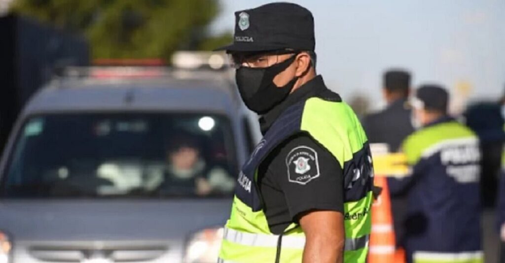 Lomas de Zamora: detuvieron a un comisario de la Policía Bonaerense que conducía borracho