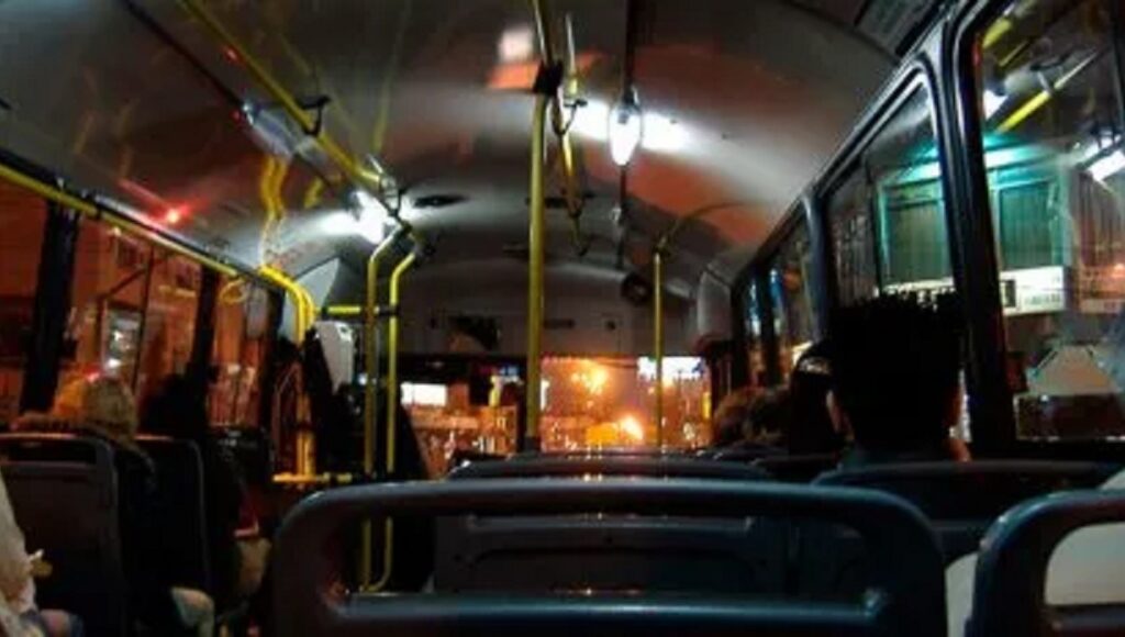 Suspenden el servicio nocturno en más de 100 líneas de colectivos que circulan por el AMBA: cuándo y por cuánto tiempo será