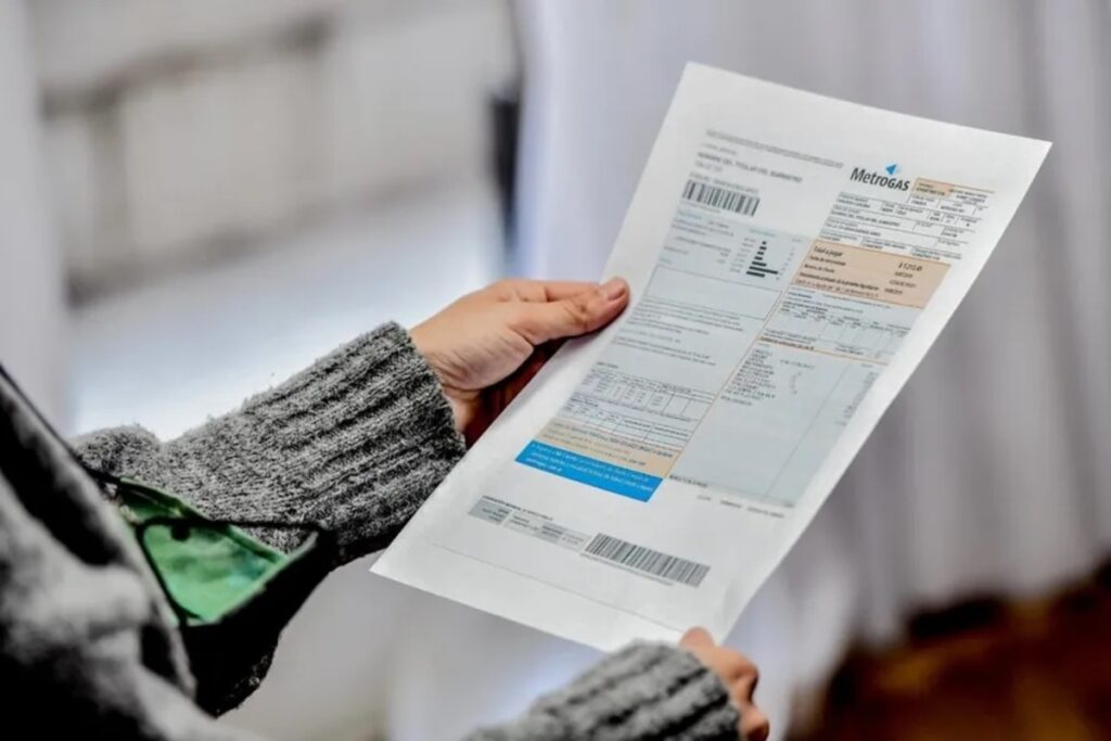 El cobro de tasas municipales en las boletas de servicios desató una polémica entre Nación y los intendentes del GBA. Ahora, un fallo favoreció el reclamo del municipio de Pilar sobre el tema.