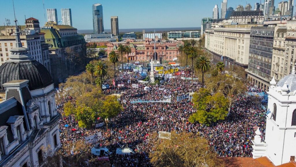 Atentado contra Cristina Kirchner: el acto en la Plaza de Mayo
