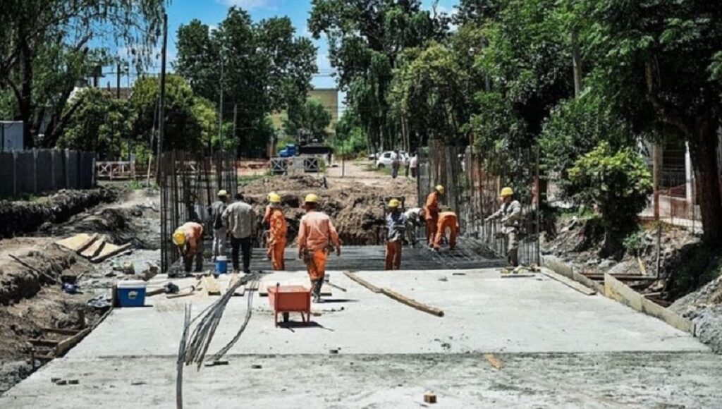 Comenzó en Garín una obra hidráulica clave para evitar inundaciones y que beneficiará a 50.000 vecinos