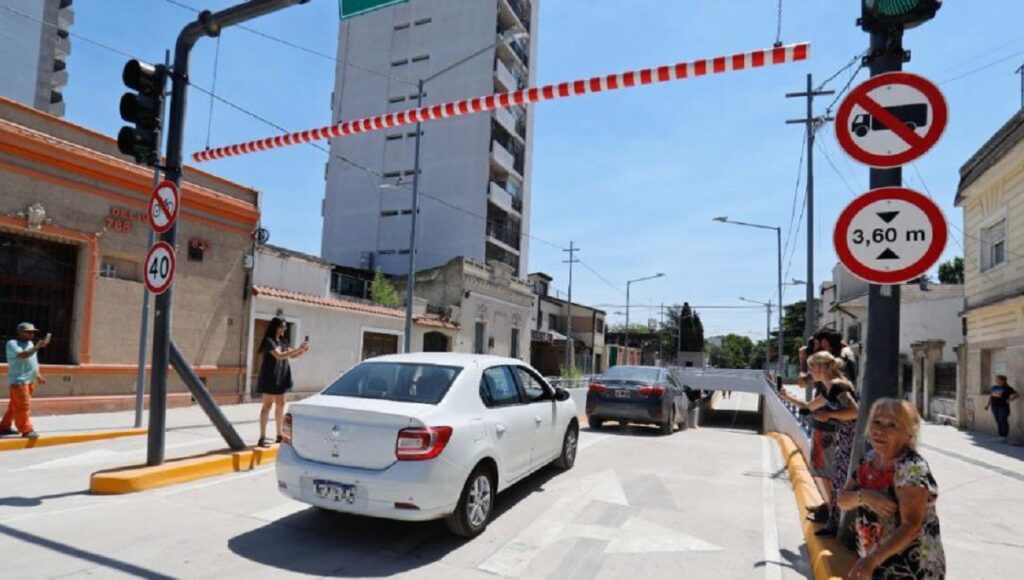 Se habilitó un túnel clave para el tránsito en Lomas de Zamora: cuáles son los otros que están en obra