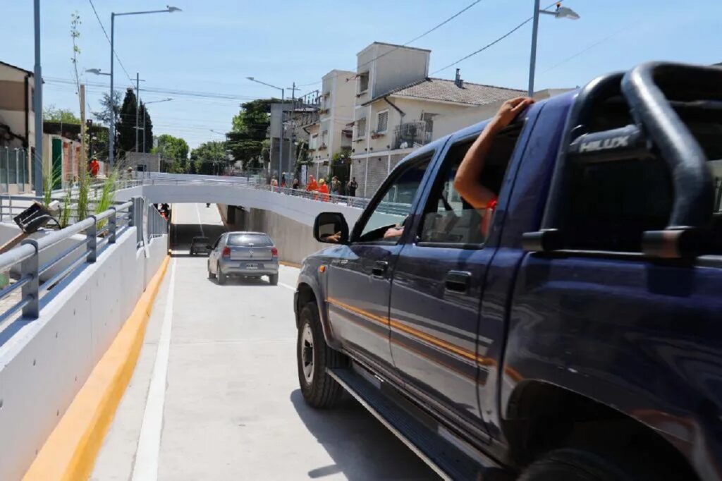 Se habilitó un túnel clave para el tránsito en Lomas de Zamora: cuáles son los otros que están en obra