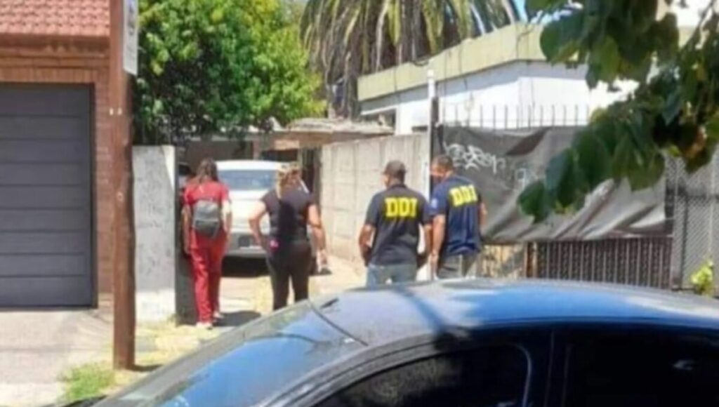 Lomas de Zamora: allanaron la casa de la adolescente de Turdera que mutilaba animales y pedía donaciones en las redes sociales