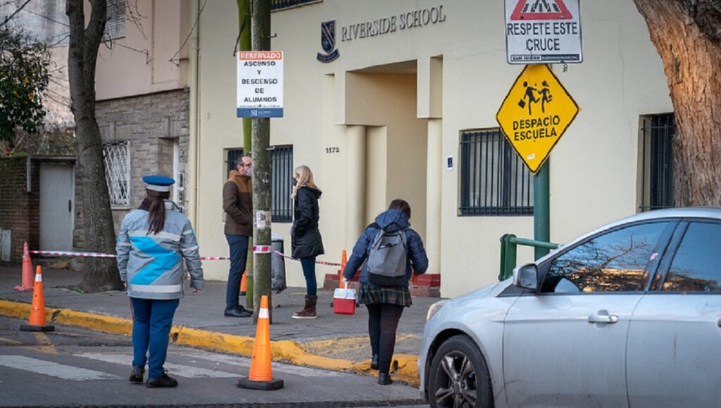 “Está dinamitado”: la historia del alumno de un exclusivo colegio de San Isidro que mandó ocho amenazas de bomba en una semana
