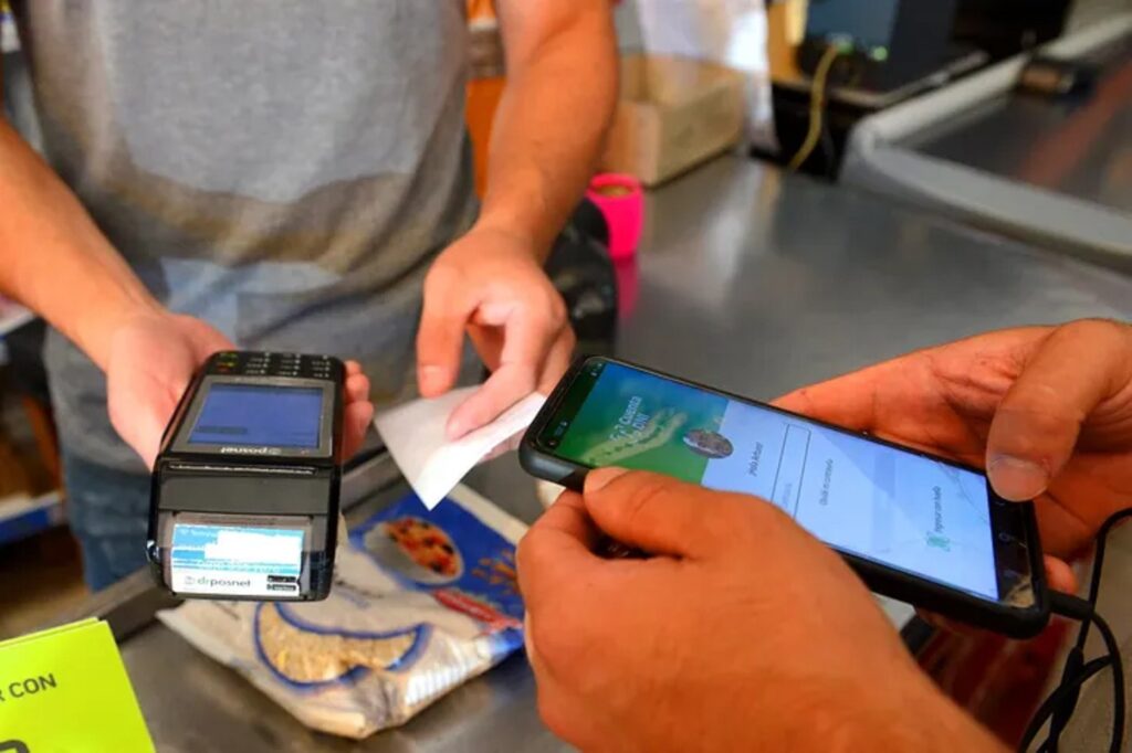 La Cuenta DNI ofrece descuentos para asado del domingo: todos los beneficios de la billetera virtual del Banco Provincia