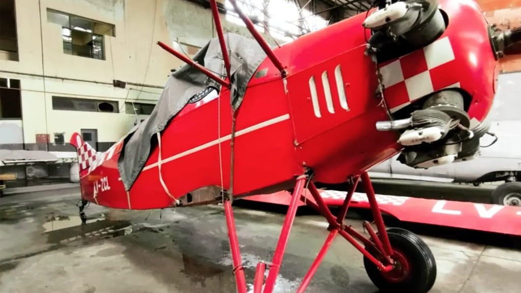 La historia de "Barón Rojo", el icónico avión que incorporó el Museo Aeronáutico de Morón