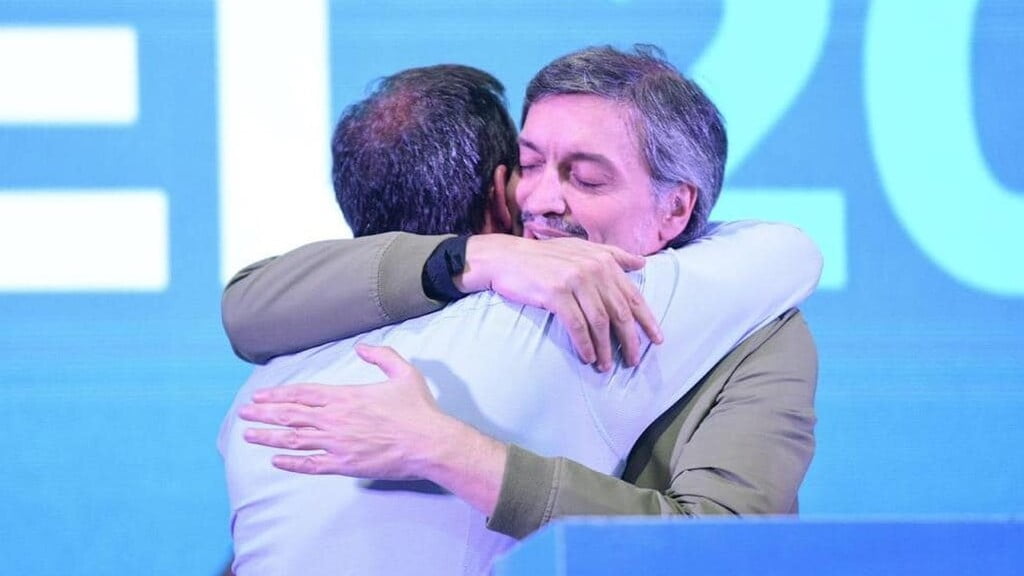 Junto a Máximo Kirchner, Ariel Sujarchuk lanzó su nueva candidatura a intendente en Escobar.