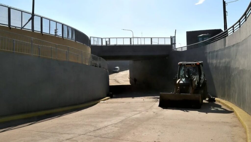 El nuevo túnel de Laferrere, bajao las vías del Ferrocarril Belgrano Sur, ya está listo para ser inaugurado.
