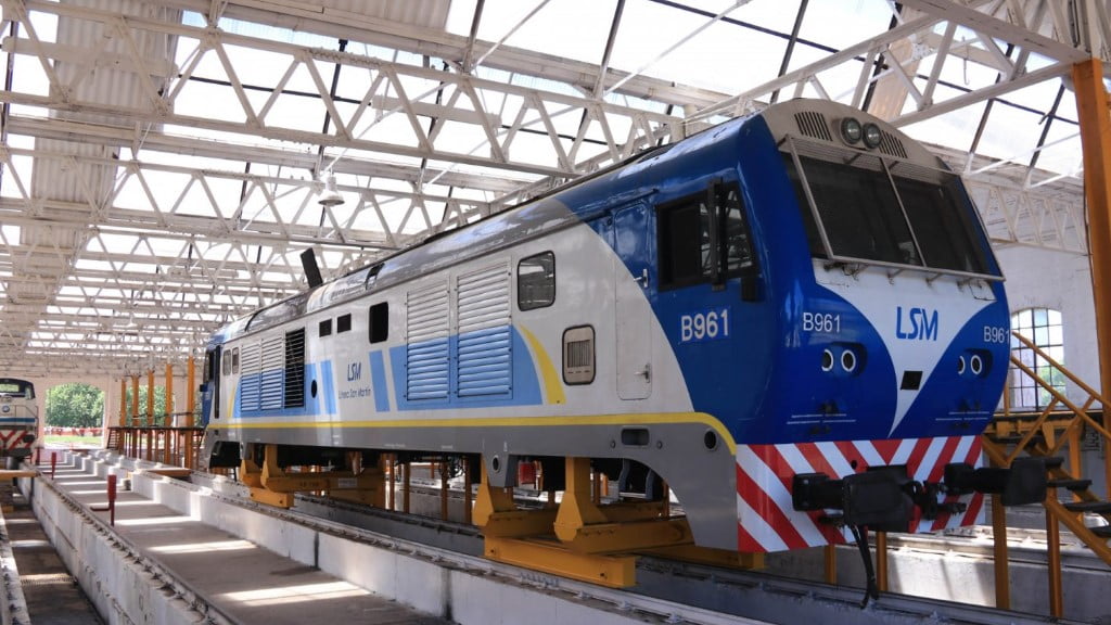 Se posterga la reparación de locomotoras del tren San Martín y el servicio seguirá con demoras: cuáles son los plazos previstos para los trabajos