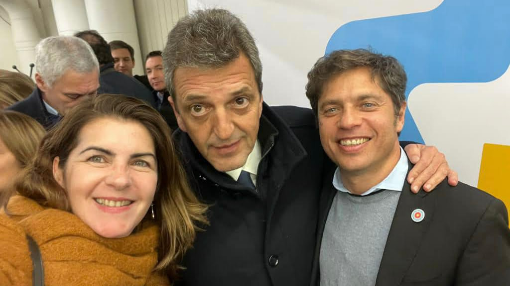 Otra interna peronista en el Conurbano: Sergio Massa rompe la unidad en Moreno y desafía a la intendenta del Movimiento Evita