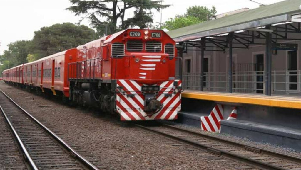 El tren Belgrano Norte anunció un brutal recorte de sus servicios: cuáles son los nuevos horarios entre Retiro y Villa Rosa