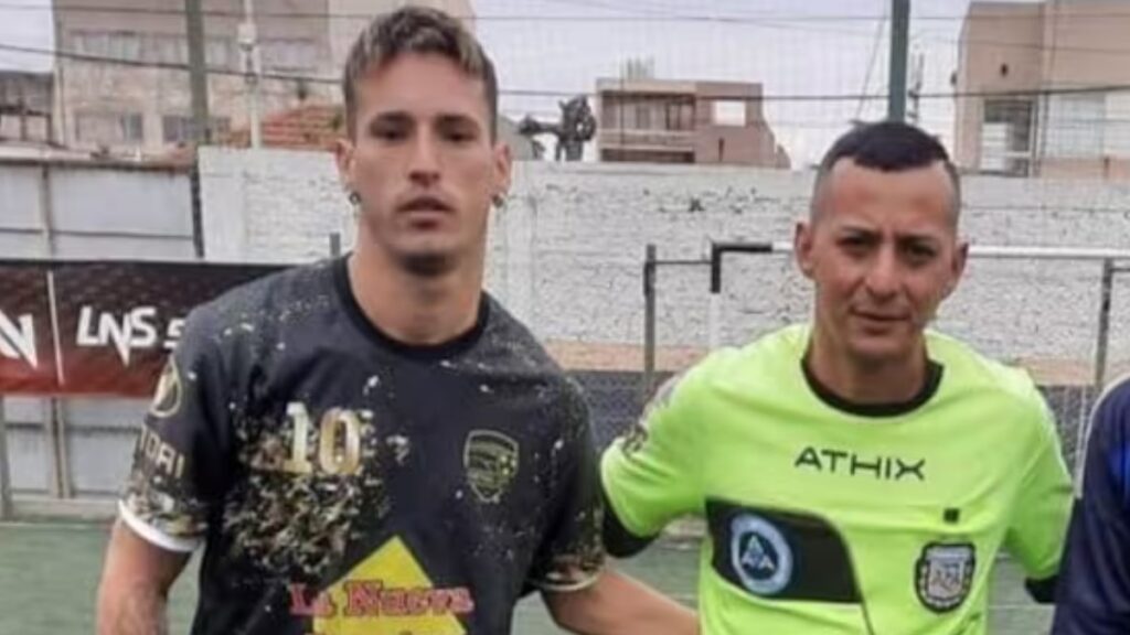 Tragedia en Sarandí: quién es Williams Alexander Tapón, el futbolista que le pegó una patada a un árbitro y fue hallado muerto