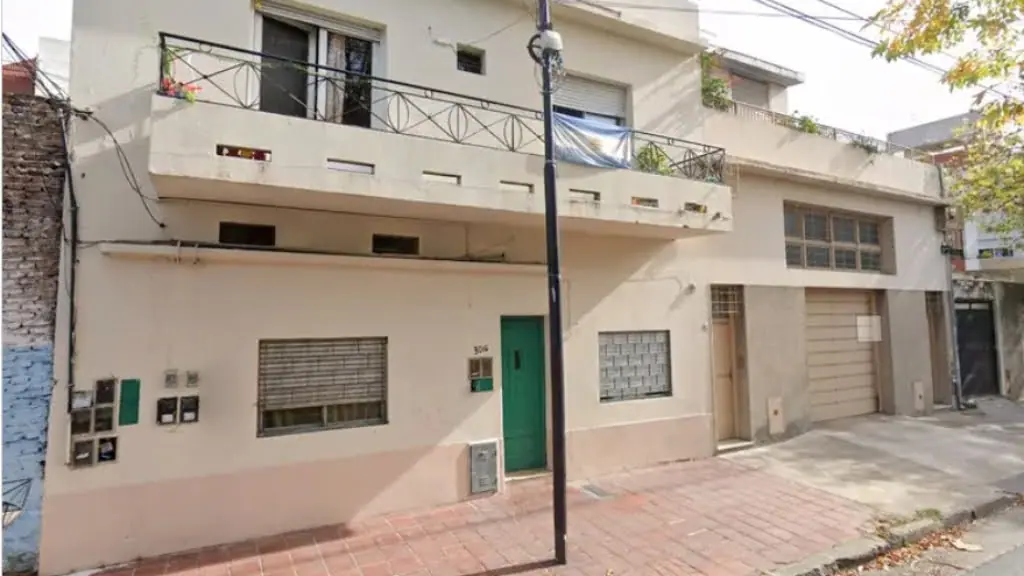 Tuyutí 3016, la casa donde Roberto Sánchez pasó su infancia y primera juventud en Valentín Alsina.