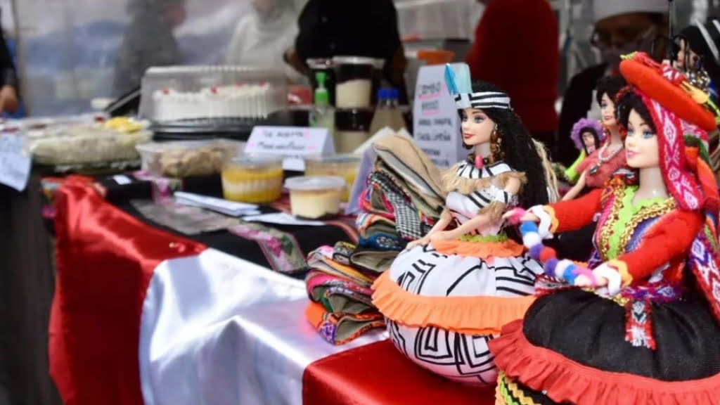 Arte, cultura y gastronomía se conjugan en la Feria de las Colectividades de la Ciudad de Buenos Aires.