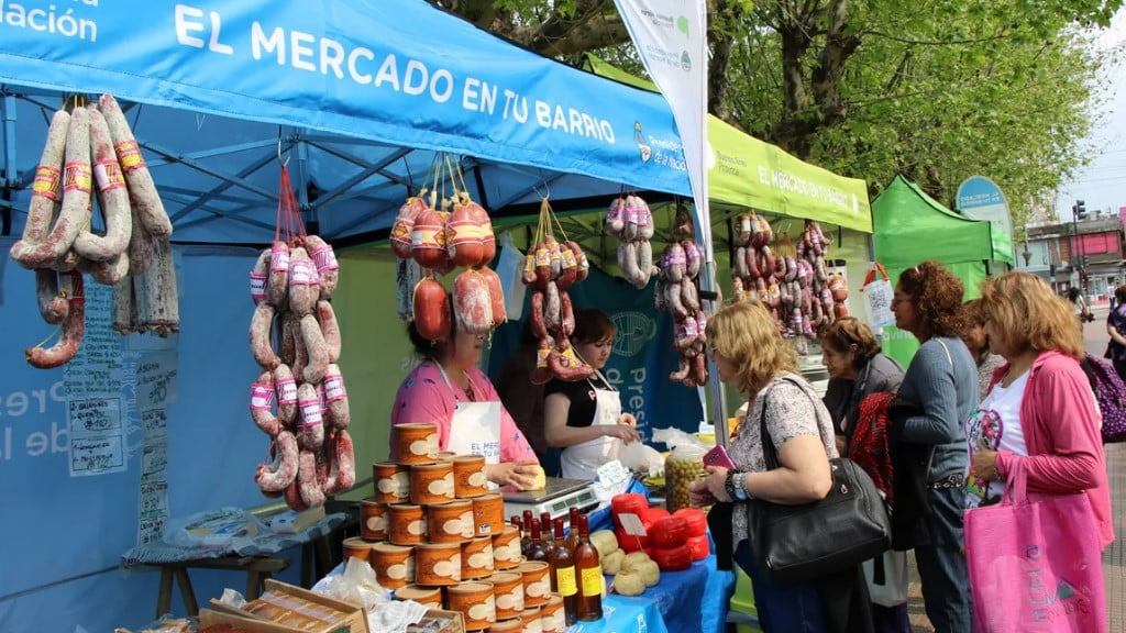 Vuelve el Mercado en tu Barrio a Moreno con enormes descuentos: dónde estará esta semana