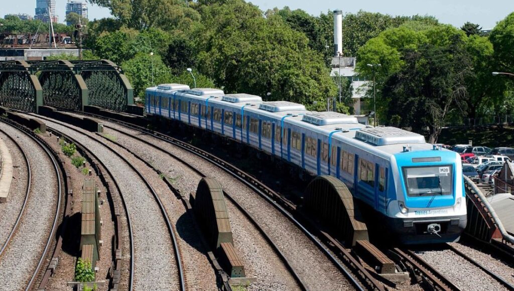 El tren Mitre tendrá una nueva parada que conectará los ramales Zárate y Capilla: cómo funcionará la estación Bancalari