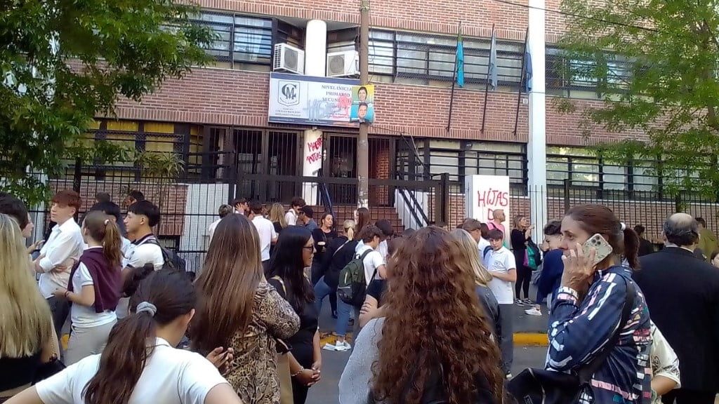 Polémica por el cierre de una escuela histórica de Quilmes: para la Provincia, no se debe “a la situación económica” la decisión del Colegio Mancedo