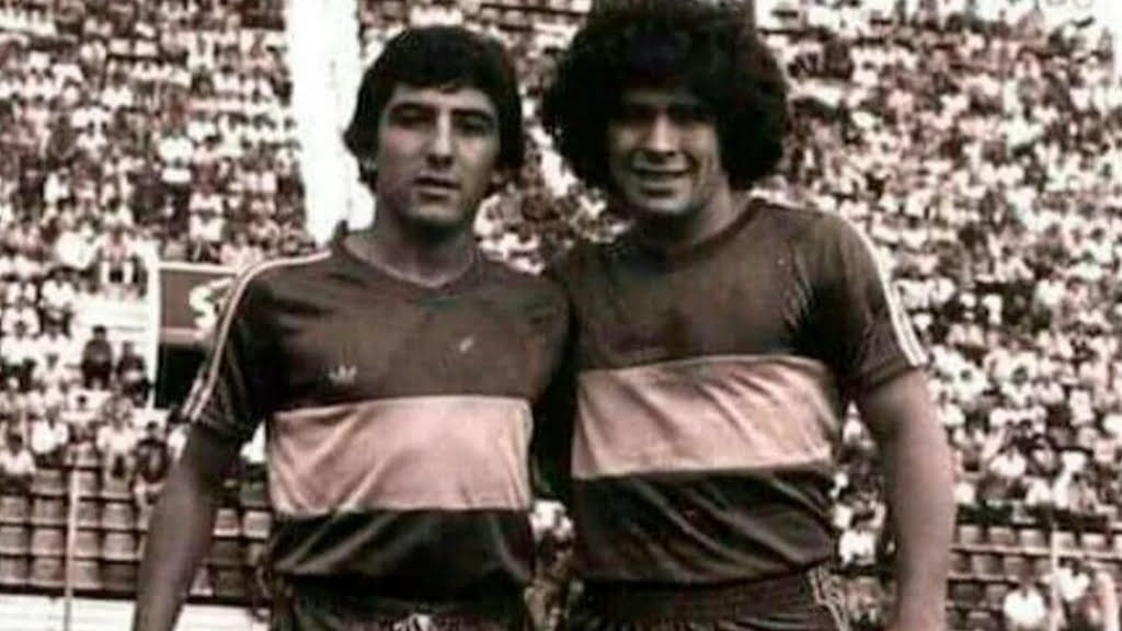 El Pichi Escudero y Diego Maradona jugaron juntos en el recordado Boca Campeón de 1981 y en la Selección Juvenil Argentina campeona en Japón 1979.