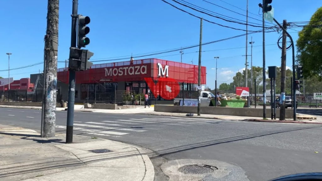 El nuevo Mostaza de Haedo funcionará en el mismo predio del supermercado Makro, frente al Shopping Al Oeste.