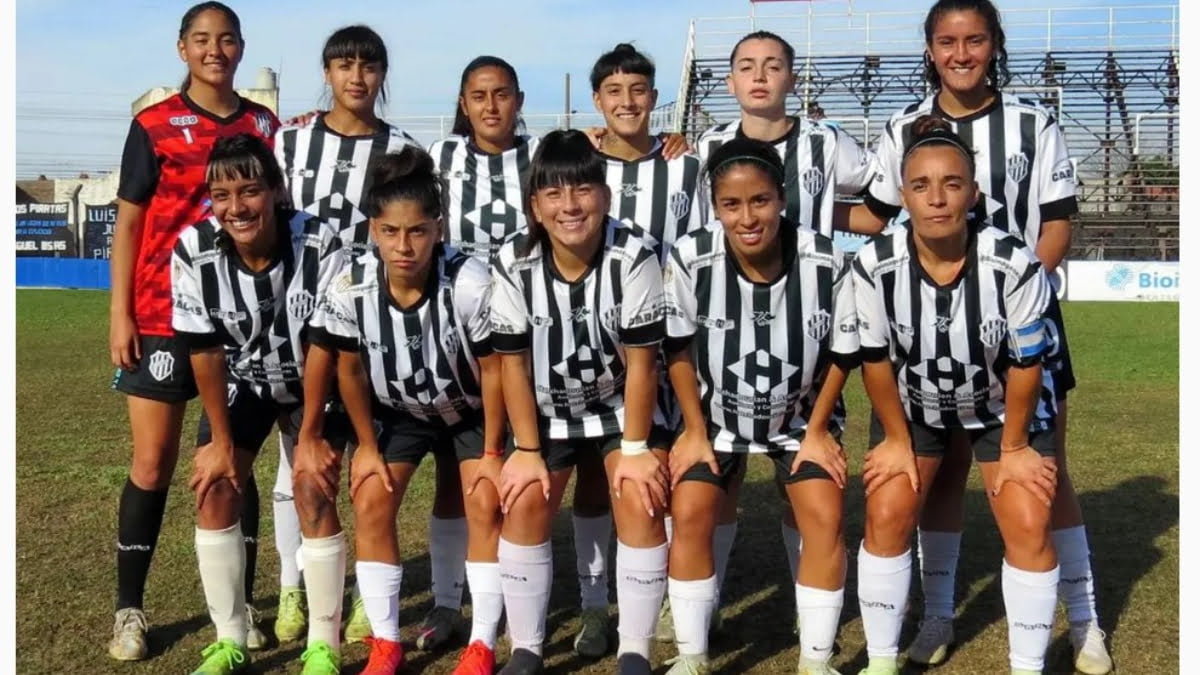 Las chicas de fútbol femenino de El Porvenir padecieron todo tipo de inconvenientes durante 2023.