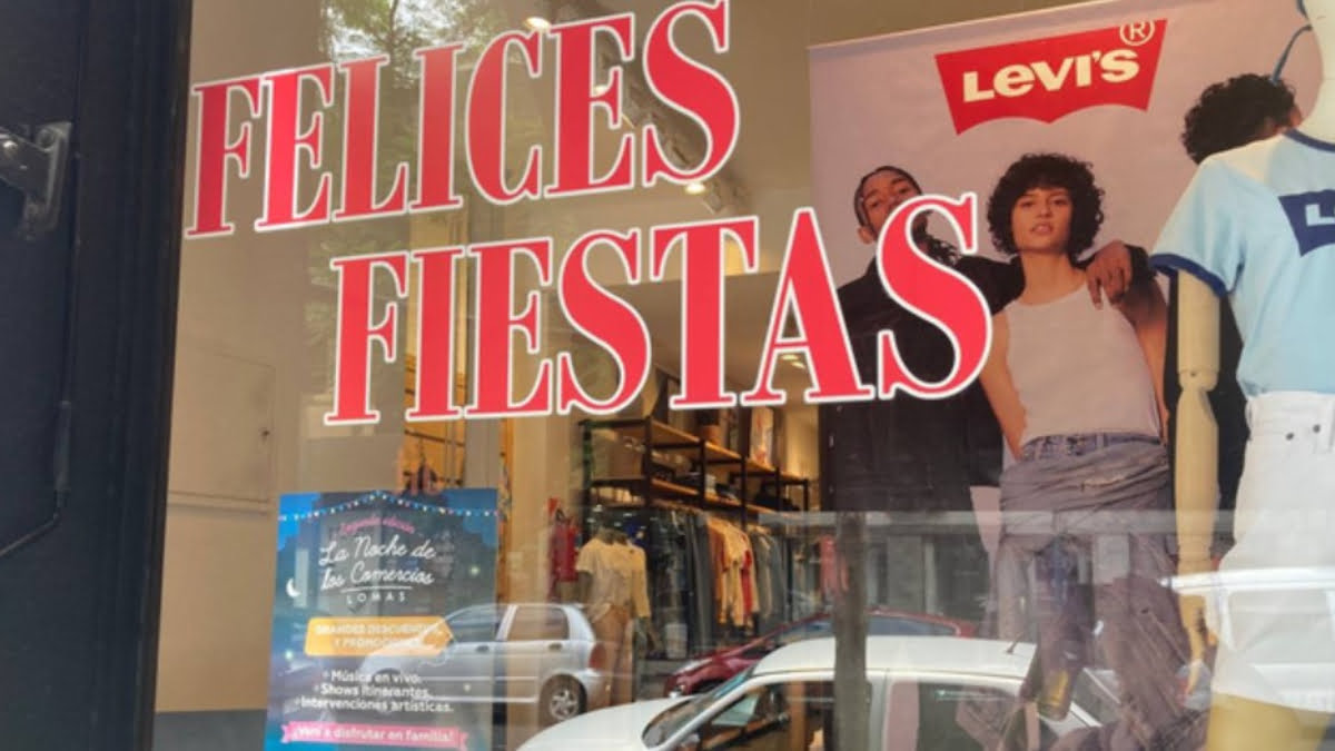Será la tercera edición de La Noche de los Comercios en Lomas de Zamora, y la expectativa de subir las ventas es muy grande.