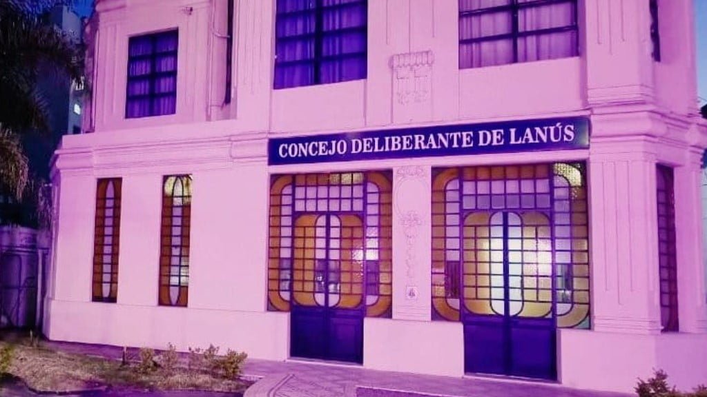 Lanús anunció un aumento entre un 70 y 100 por ciento para las tasas municipales: cómo se aplicará