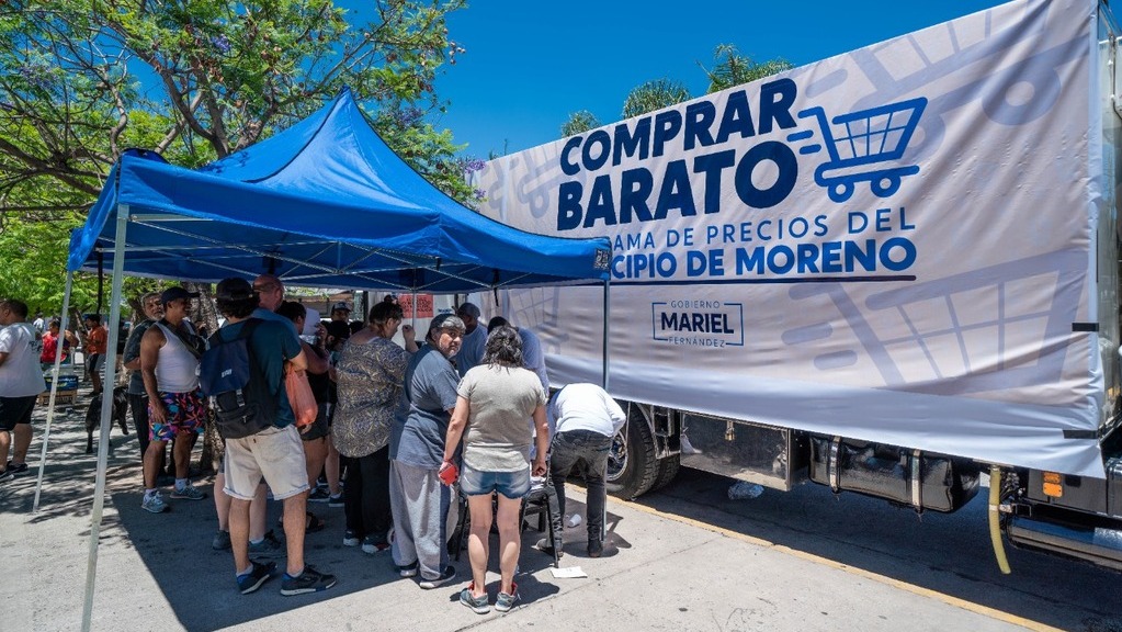 El programa Comprar Barato de Moreno ofrece descuentos en varios tipos de productos.