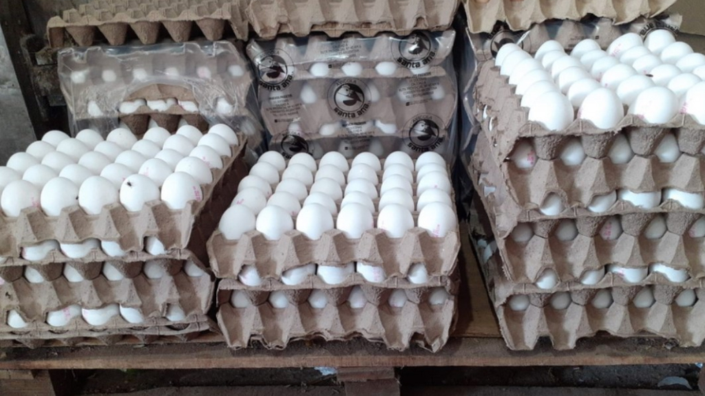 El maple de 30 huevos huevos costará $ 3.800 este fin de semana en el Mercado Morón.