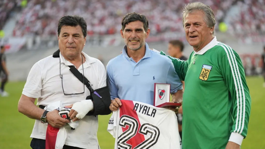 Daniel Passarella, River Plate, descenso, debut, Primera División